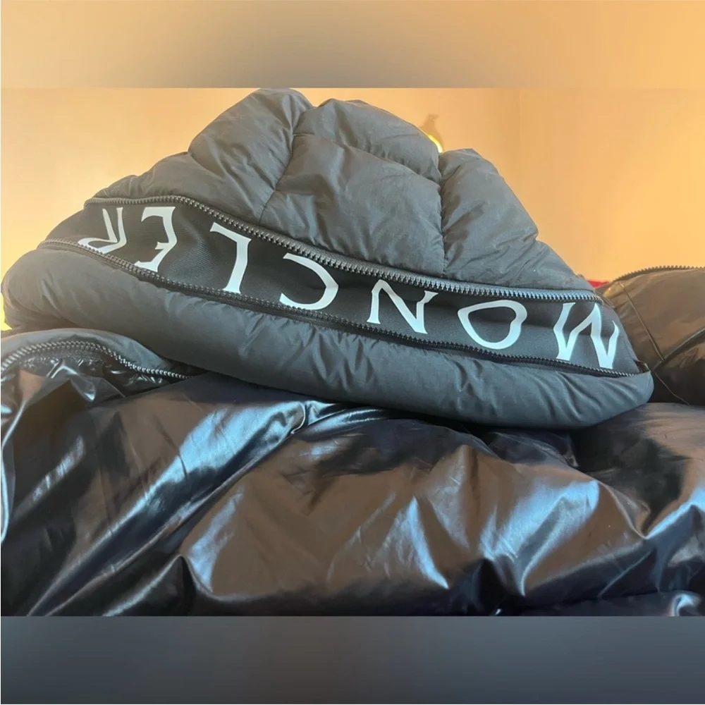 Moncler Black Estom Puffer Jacket - Picture 13 of 16